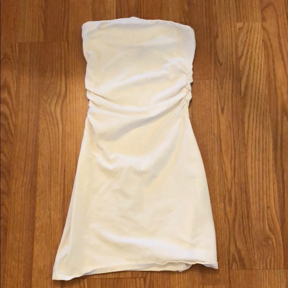 White strapless dress!!